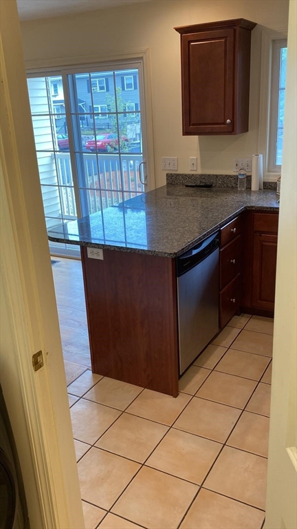 2 bed, 1 bath apartment for rent at 67 Princeton St Unit 1, Chelmsford — photo 13 of 26