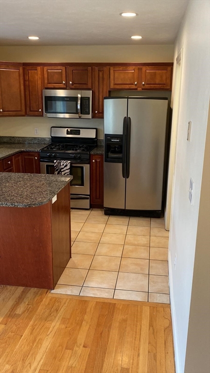 2 bed, 1 bath apartment for rent at 67 Princeton St Unit 1, Chelmsford — photo 10 of 26
