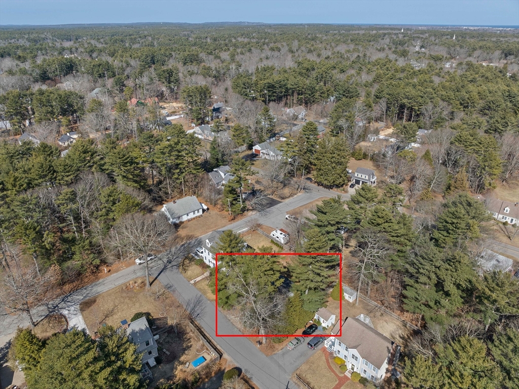 2 bed, 1 bath apartment for rent at 67 Priscilla Ave, South Duxbury — photo 10 of 15