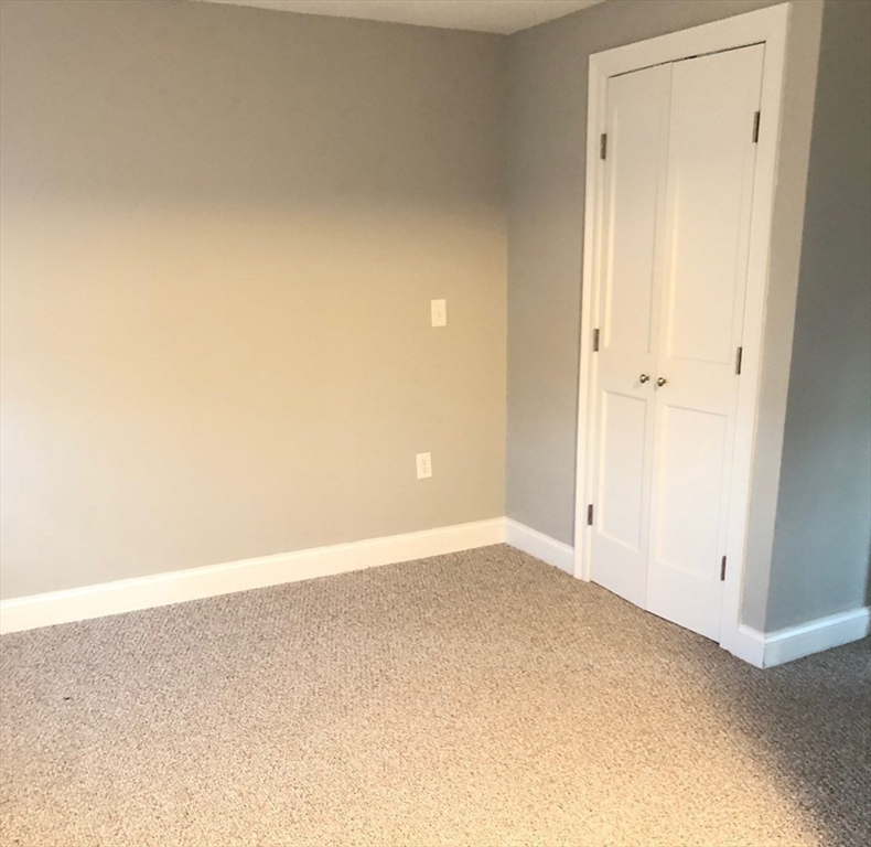 2 bed, 1 bath apartment for rent at 67 R Elm St Unit 2, Woburn — photo 5 of 9