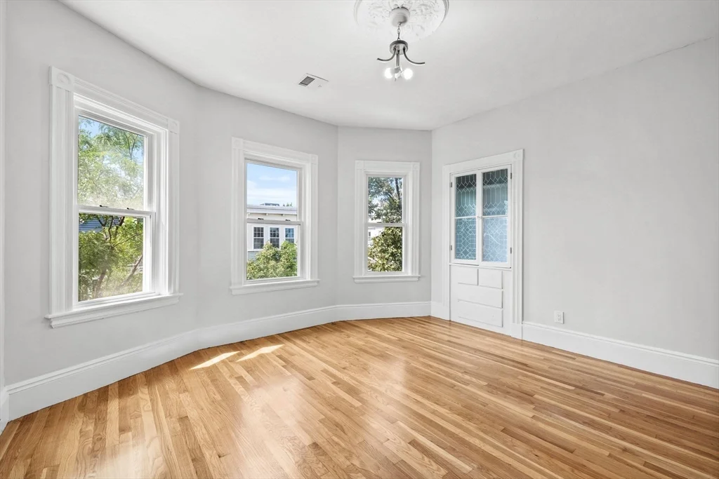 4 bed, 2 bath apartment for rent at 67 Romsey St Unit 2, Dorchester — photo 5 of 20