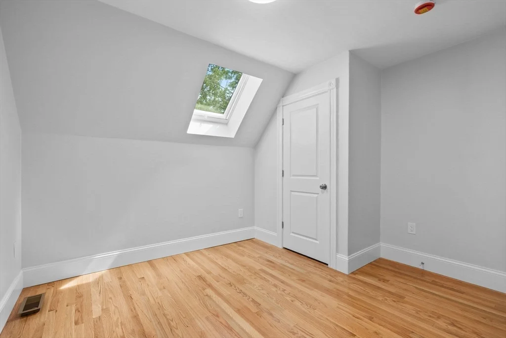 6 bed, 3 bath apartment for rent at 67 Romsey St Unit 3, Dorchester — photo 12 of 26