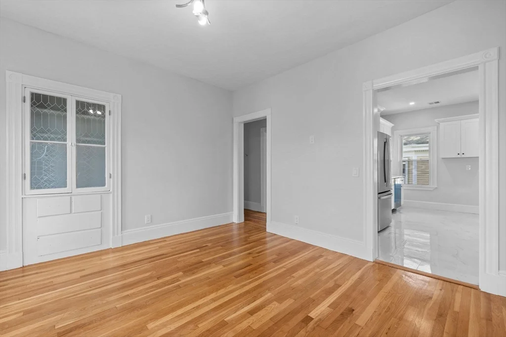 6 bed, 3 bath apartment for rent at 67 Romsey St Unit 3, Dorchester — photo 6 of 26