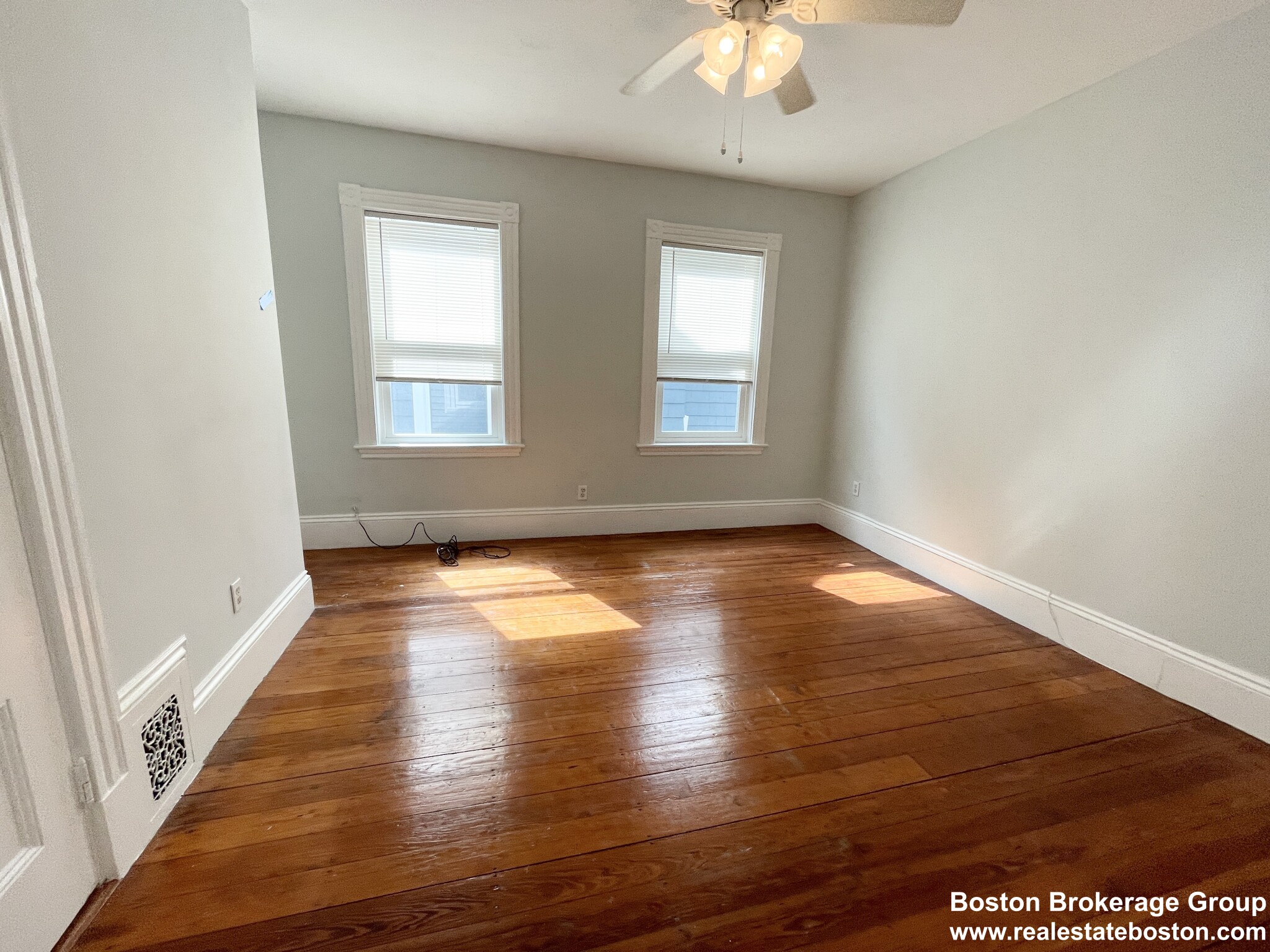 3 bed, 1 bath apartment for rent at 67 Roseclair St Unit 2, Dorchester — photo 4 of 8