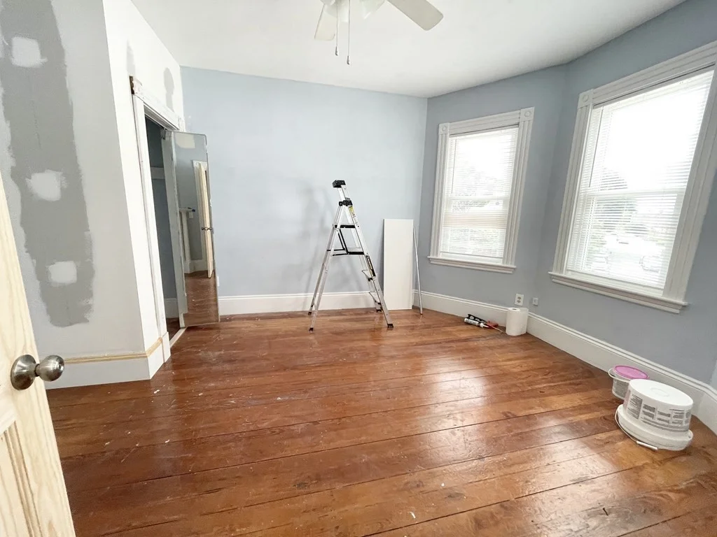 3 bed, 1 bath apartment for rent at 67 Roseclair Unit St, Dorchester — photo 5 of 12