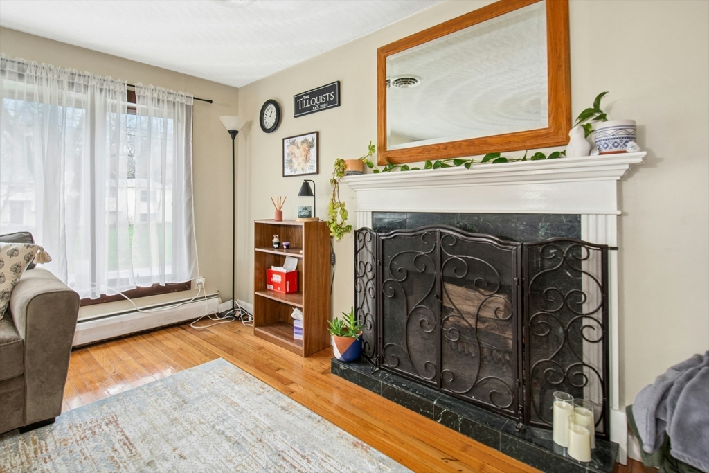 4 bed, 2 bath apartment for rent at 67 S Oxford Rd, Millbury — photo 4 of 27
