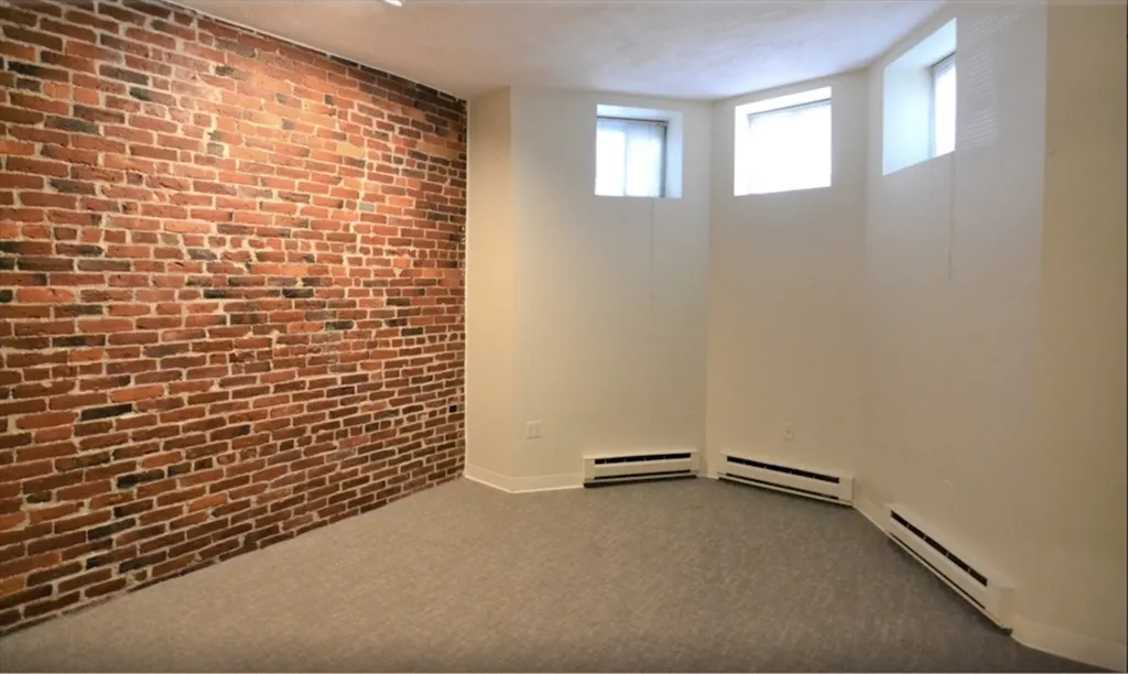1 bed, 1 bath apartment for rent at 67 Saint Germain St Unit 17-1, Back Bay — photo 7 of 13