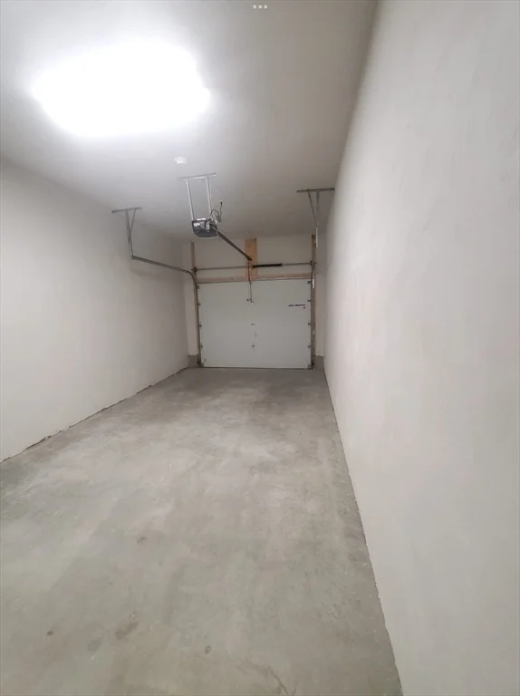 3 bed, 1 bath apartment for rent at 67 Shepard St Unit 1, Lynn — photo 20 of 22