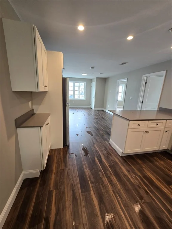 4 bed, 1 bath apartment for rent at 67 Shepard St Unit 10, Lynn — photo 2 of 13