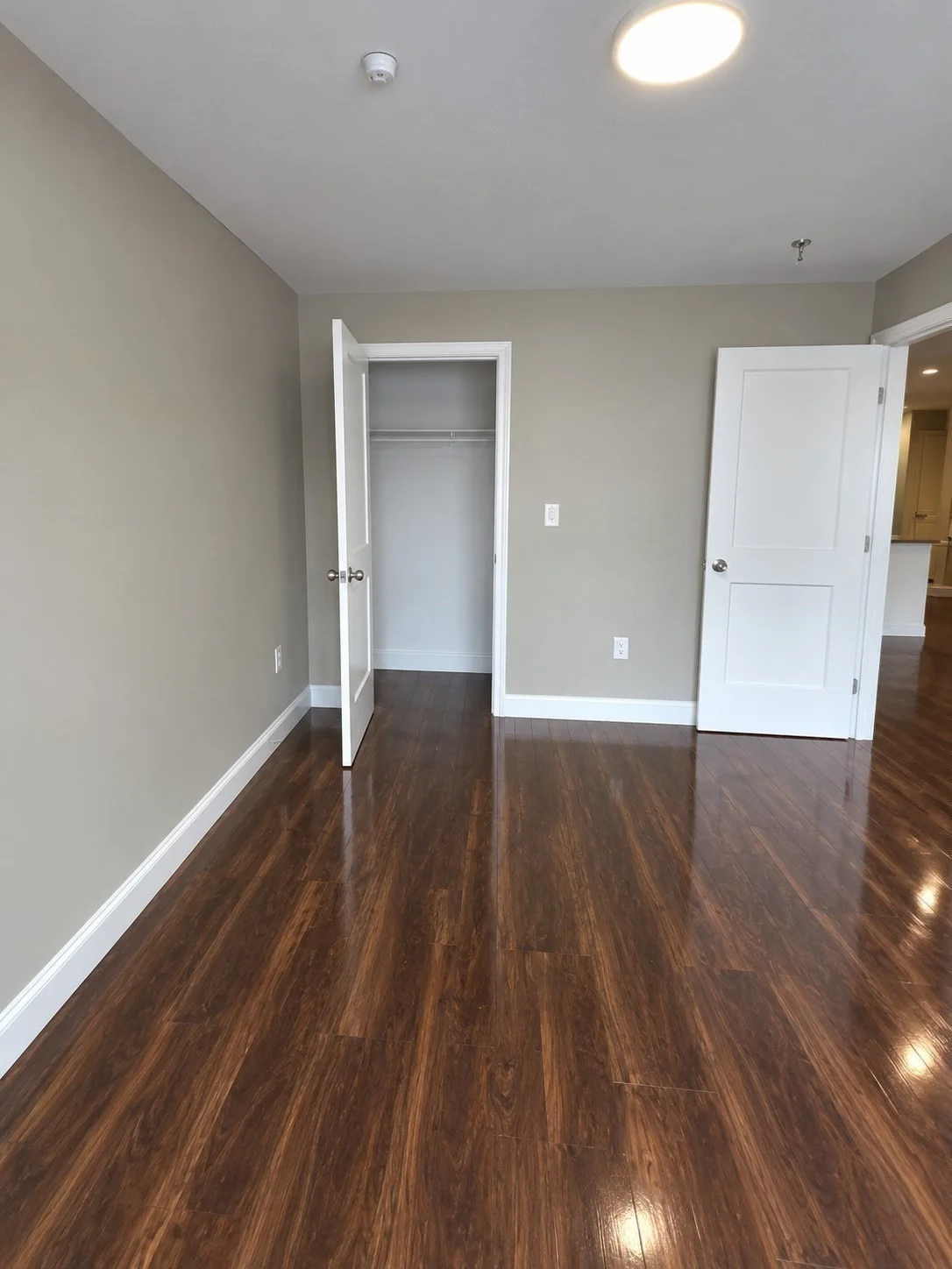 4 bed, 1 bath apartment for rent at 67 Shepard St Unit 10, Lynn — photo 9 of 11