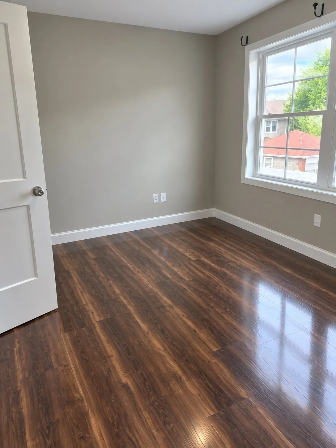 4 bed, 1 bath apartment for rent at 67 Shepard St Unit 10, Lynn — photo 8 of 11