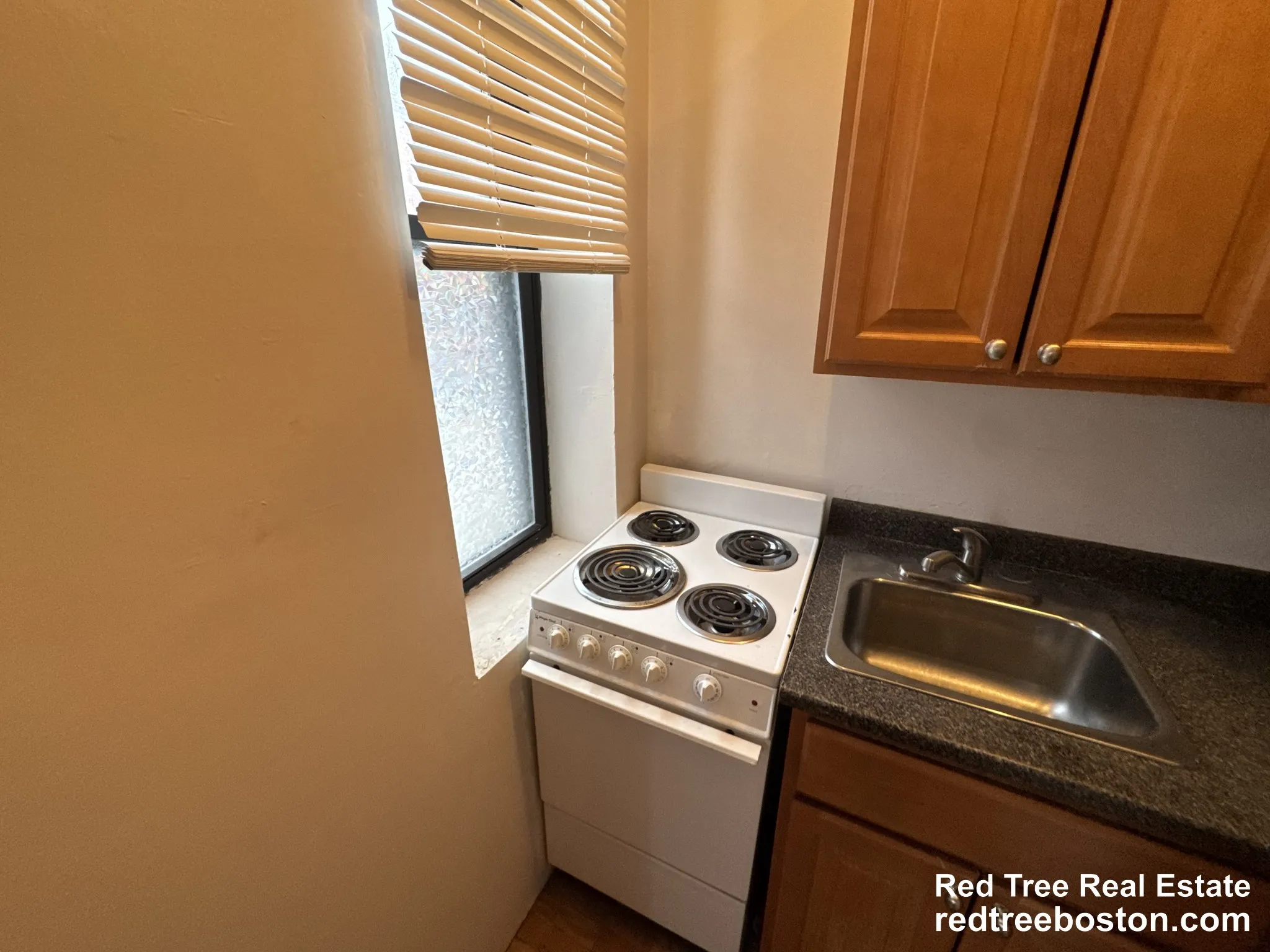 1 bed, 1 bath apartment for rent at 67 South Huntington Ave Unit 1, Jamaica Plain — photo 23 of 33
