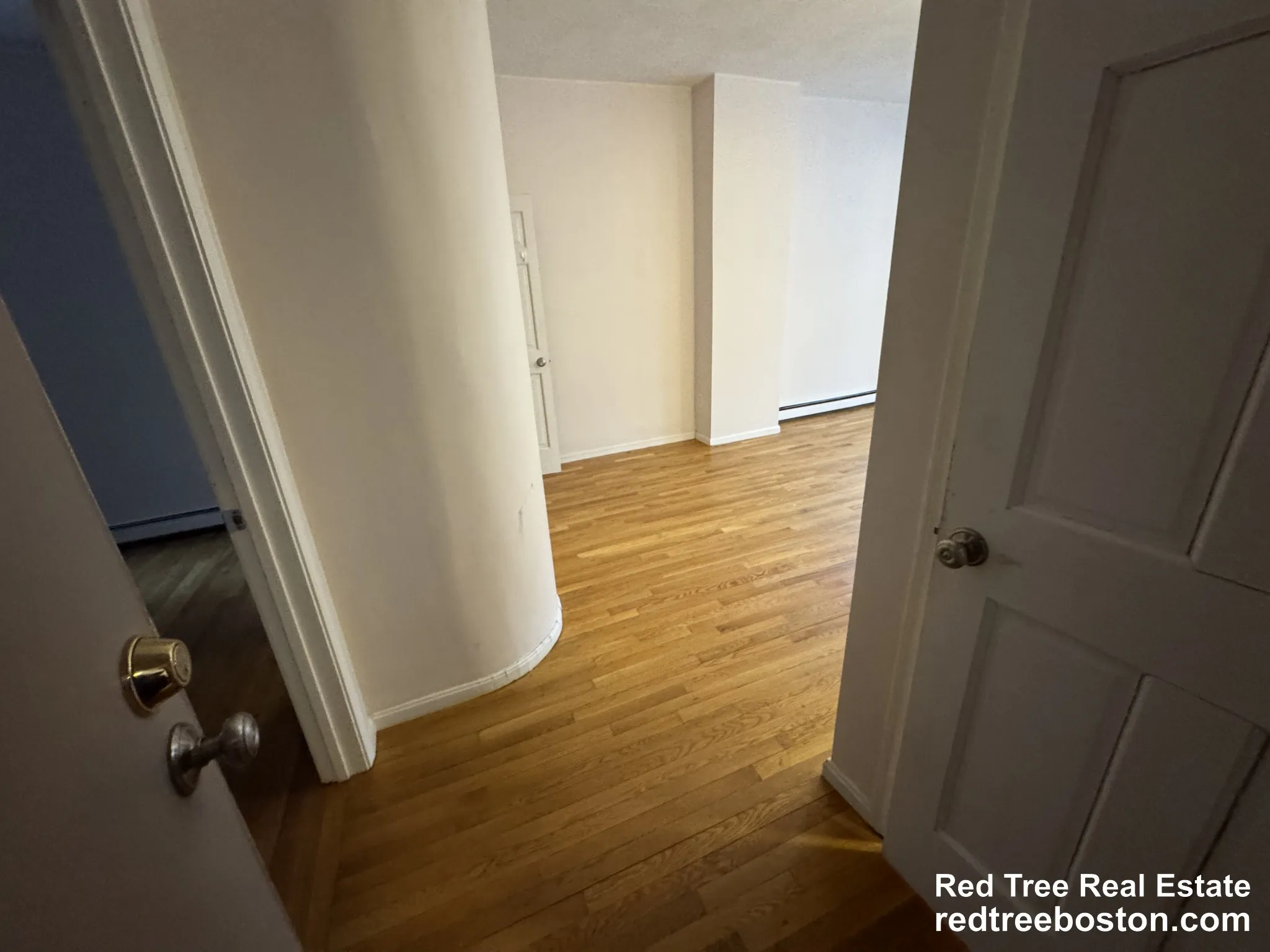 1 bed, 1 bath apartment for rent at 67 South Huntington Ave Unit 1, Jamaica Plain — photo 3 of 33