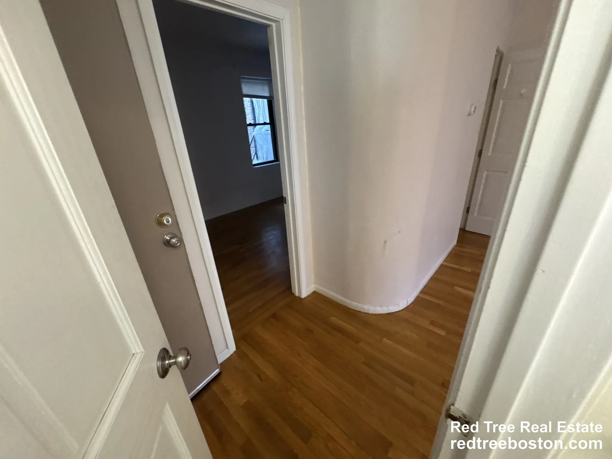 1 bed, 1 bath apartment for rent at 67 South Huntington Ave Unit 1, Jamaica Plain — photo 11 of 33