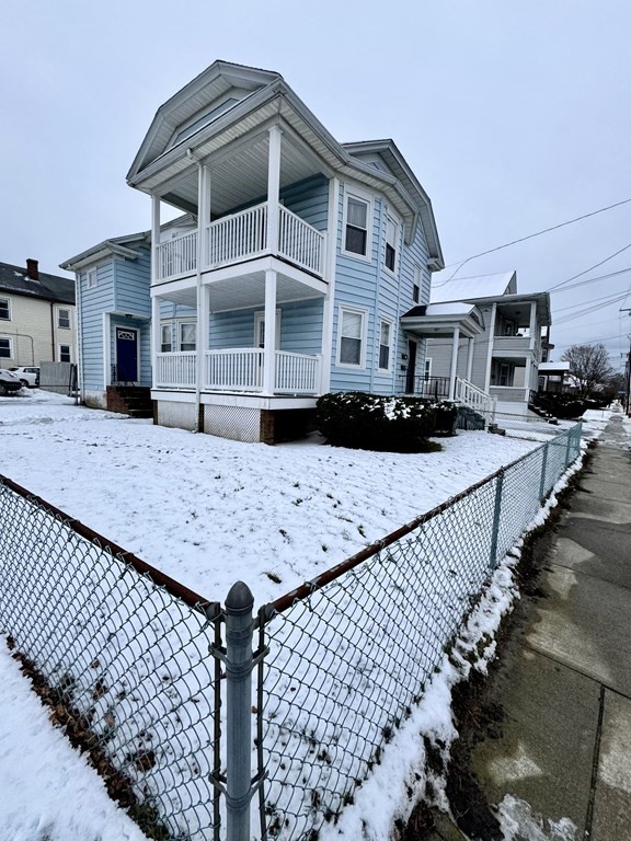 3 bed, 1 bath apartment for rent at 67 Sycamore St Unit 1, East Fairhaven — photo 20 of 24