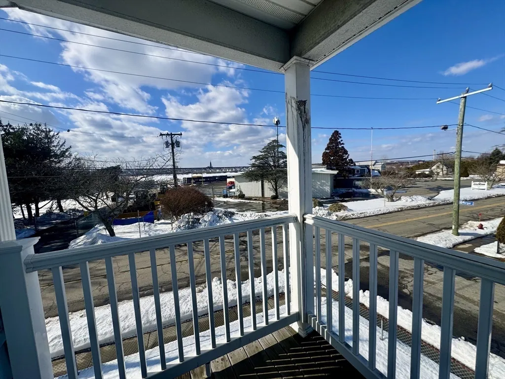 2 bed, 1 bath apartment for rent at 67 Sycamore St Unit 2, East Fairhaven — photo 23 of 27