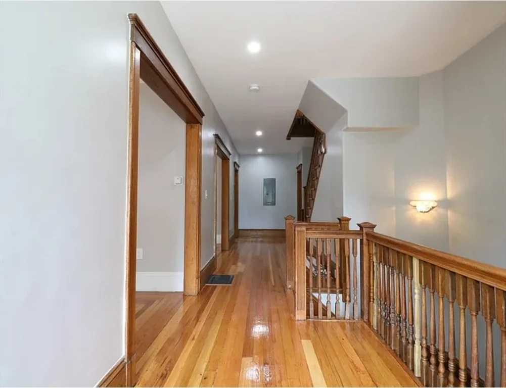 4 bed, 1 bath apartment for rent at 67 Tonawanda St Unit 2, Dorchester — photo 7 of 19
