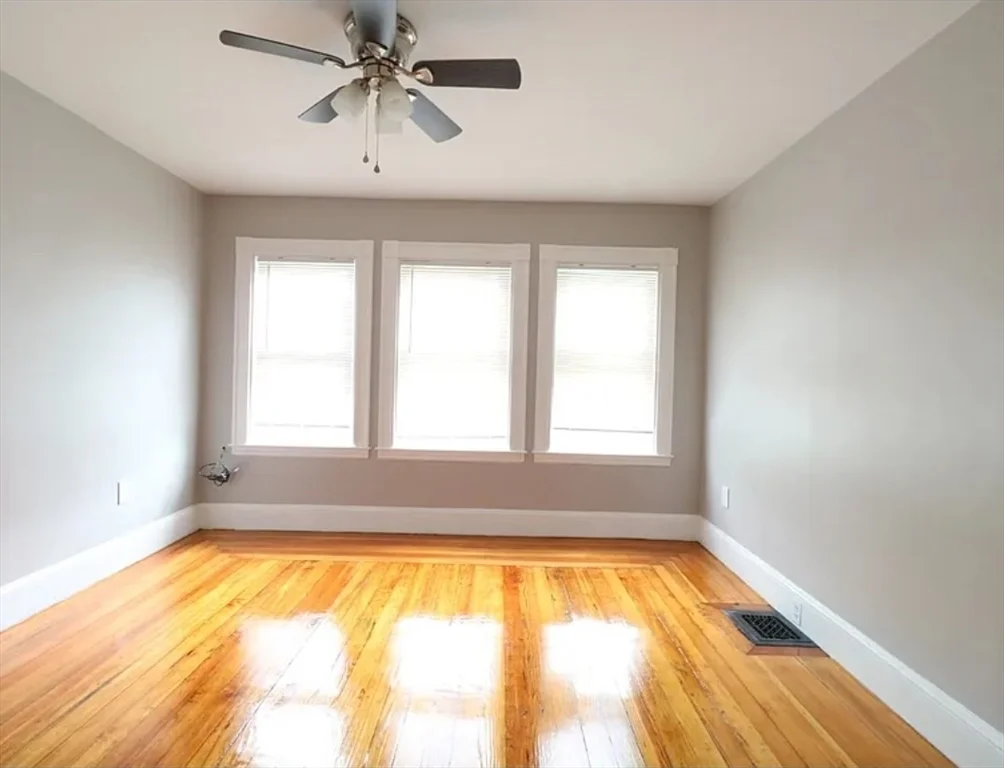 4 bed, 1 bath apartment for rent at 67 Tonawanda St Unit 2, Dorchester — photo 14 of 19