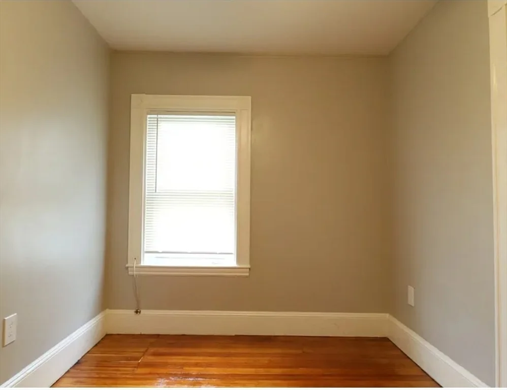 4 bed, 1 bath apartment for rent at 67 Tonawanda St Unit 2, Dorchester — photo 17 of 19