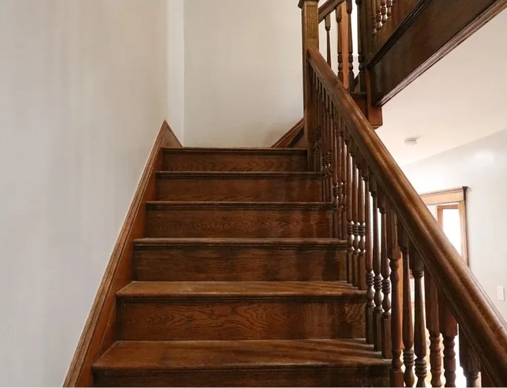 4 bed, 1 bath apartment for rent at 67 Tonawanda St Unit 2, Dorchester — photo 12 of 19