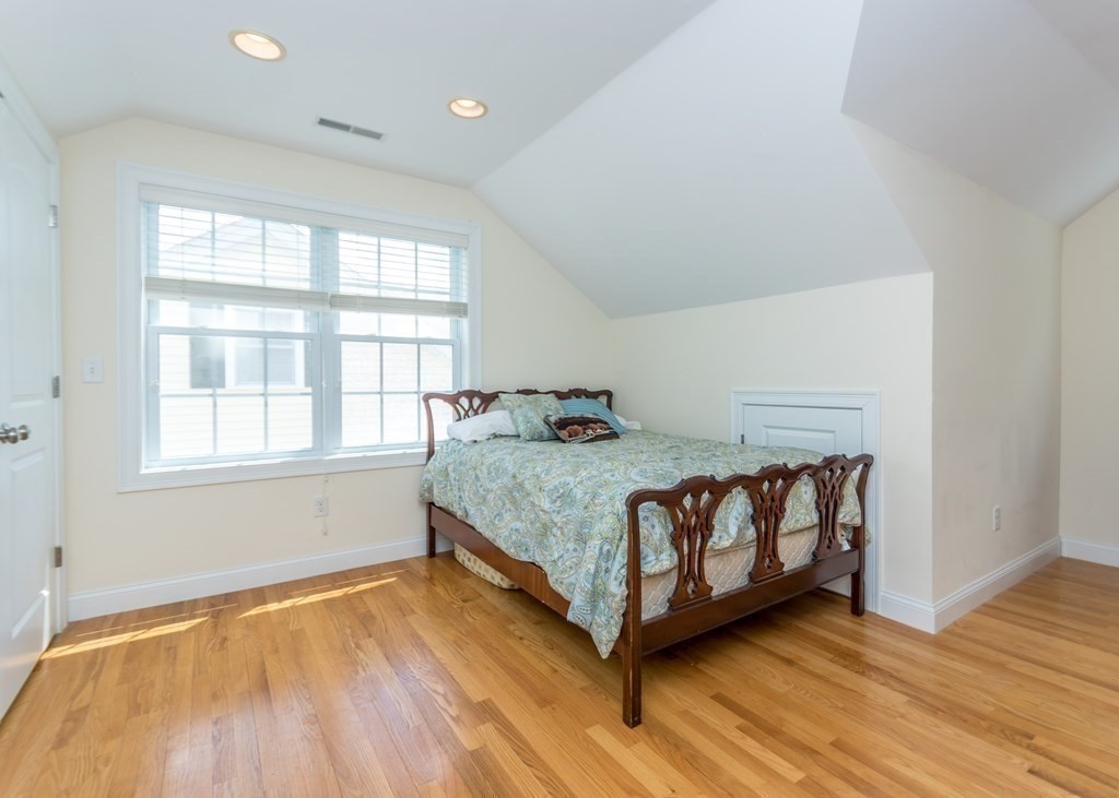 4 bed, 3 bath apartment for rent at 67 Trimount Ave, Waltham — photo 29 of 38