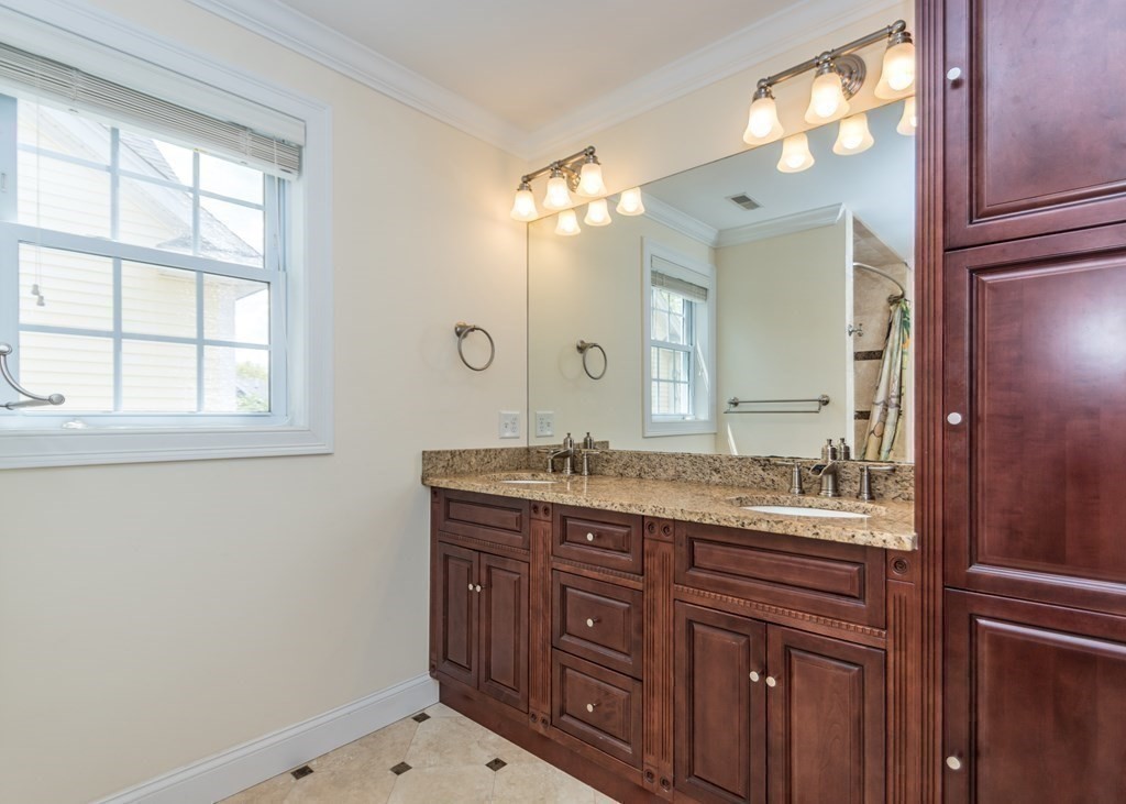 4 bed, 3 bath apartment for rent at 67 Trimount Ave, Waltham — photo 22 of 38