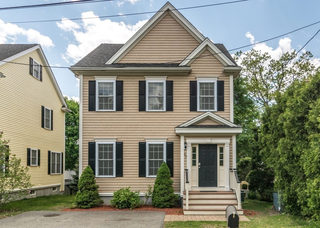 4 bed, 3 bath apartment for rent at 67 Trimount Ave, Waltham — photo 1 of 38