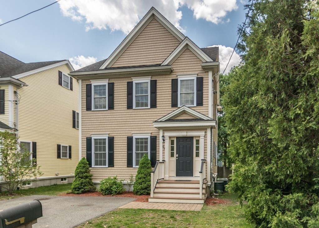 4 bed, 3 bath apartment for rent at 67 Trimount Ave, Waltham — photo 2 of 38