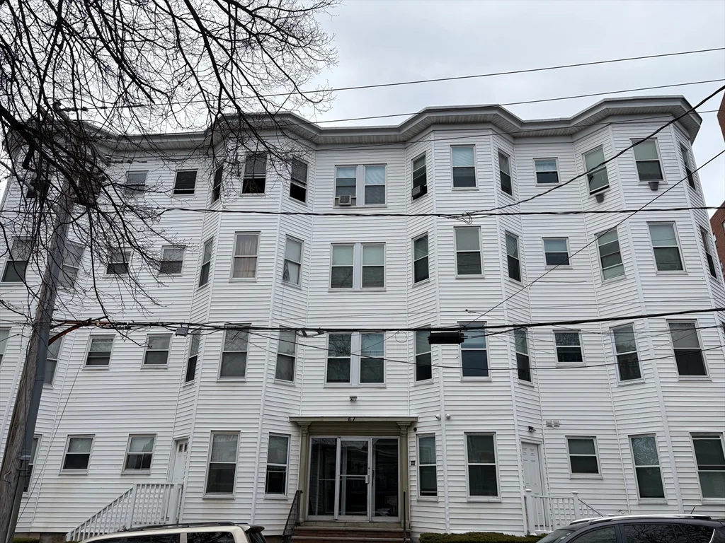 1 bed, 1 bath apartment for rent at 67 Tudor St Unit 16, Lynn — photo 9 of 9