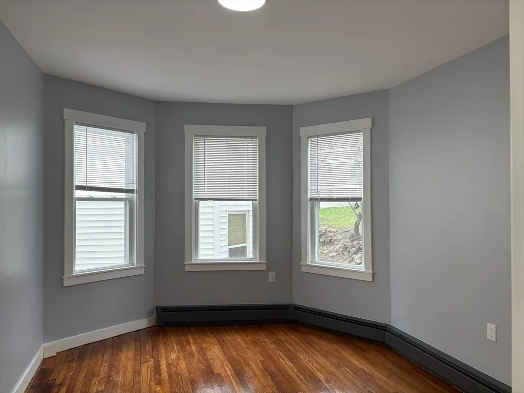 1 bed, 1 bath apartment for rent at 67 Tudor St Unit 16, Lynn — photo 5 of 9