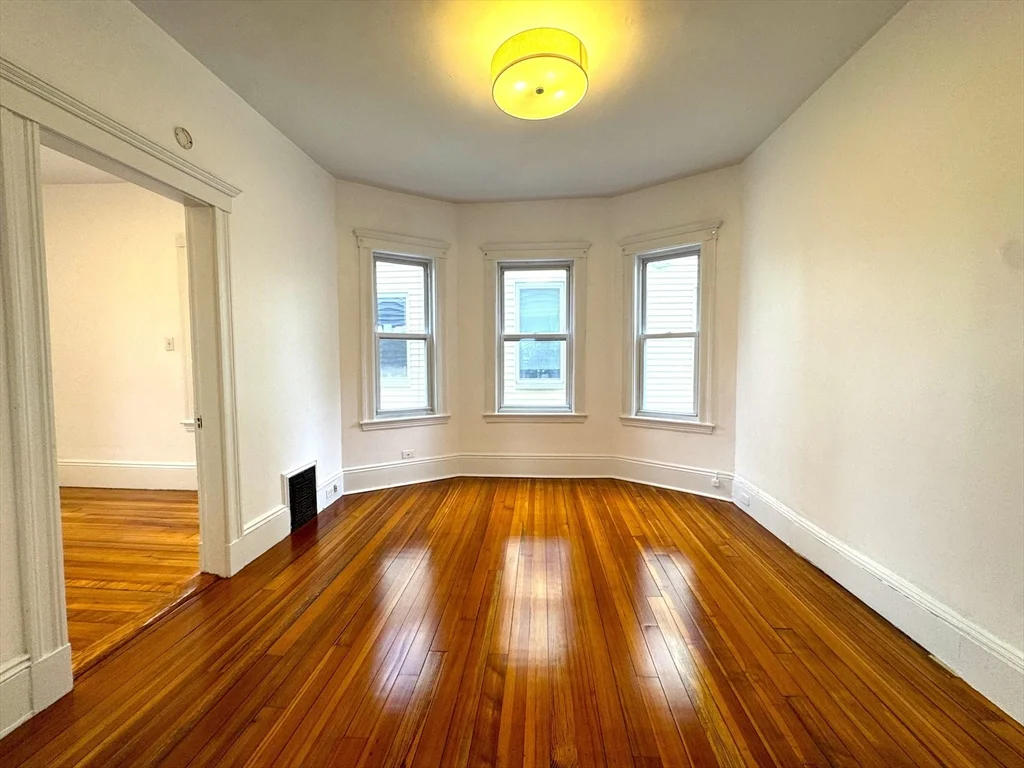 3 bed, 1 bath apartment for rent at 67 Washburn Ave Unit 2, North Cambridge — photo 5 of 29