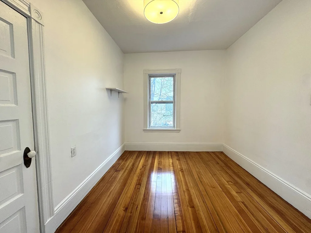 3 bed, 1 bath apartment for rent at 67 Washburn Ave Unit 2, North Cambridge — photo 17 of 29