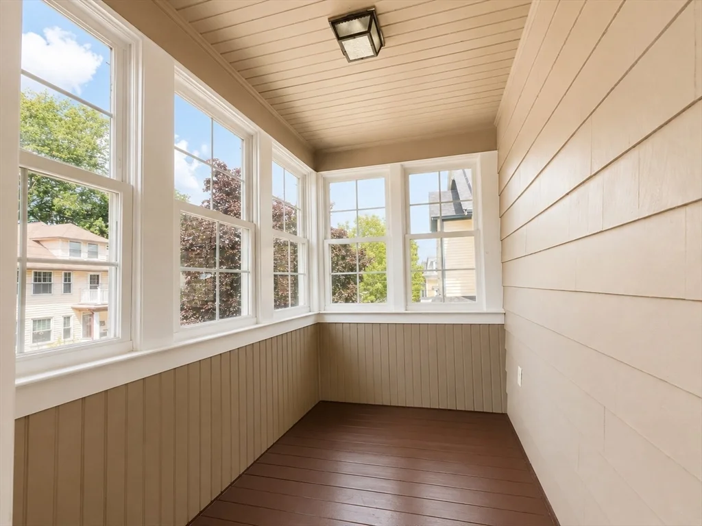 2 bed, 1 bath apartment for rent at 67 Waverley St Unit 2, Belmont — photo 2 of 18