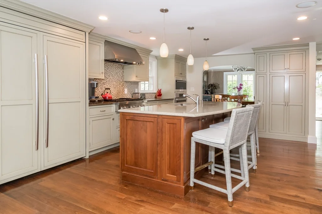 4 bed, 4+ bath apartment for rent at 67 Whittier Rd, Wellesley — photo 10 of 31