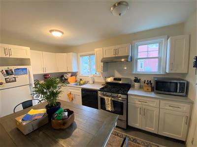 1 bed, 1 bath apartment for rent at 67 Willow Ave Unit 1A, Spring Hill