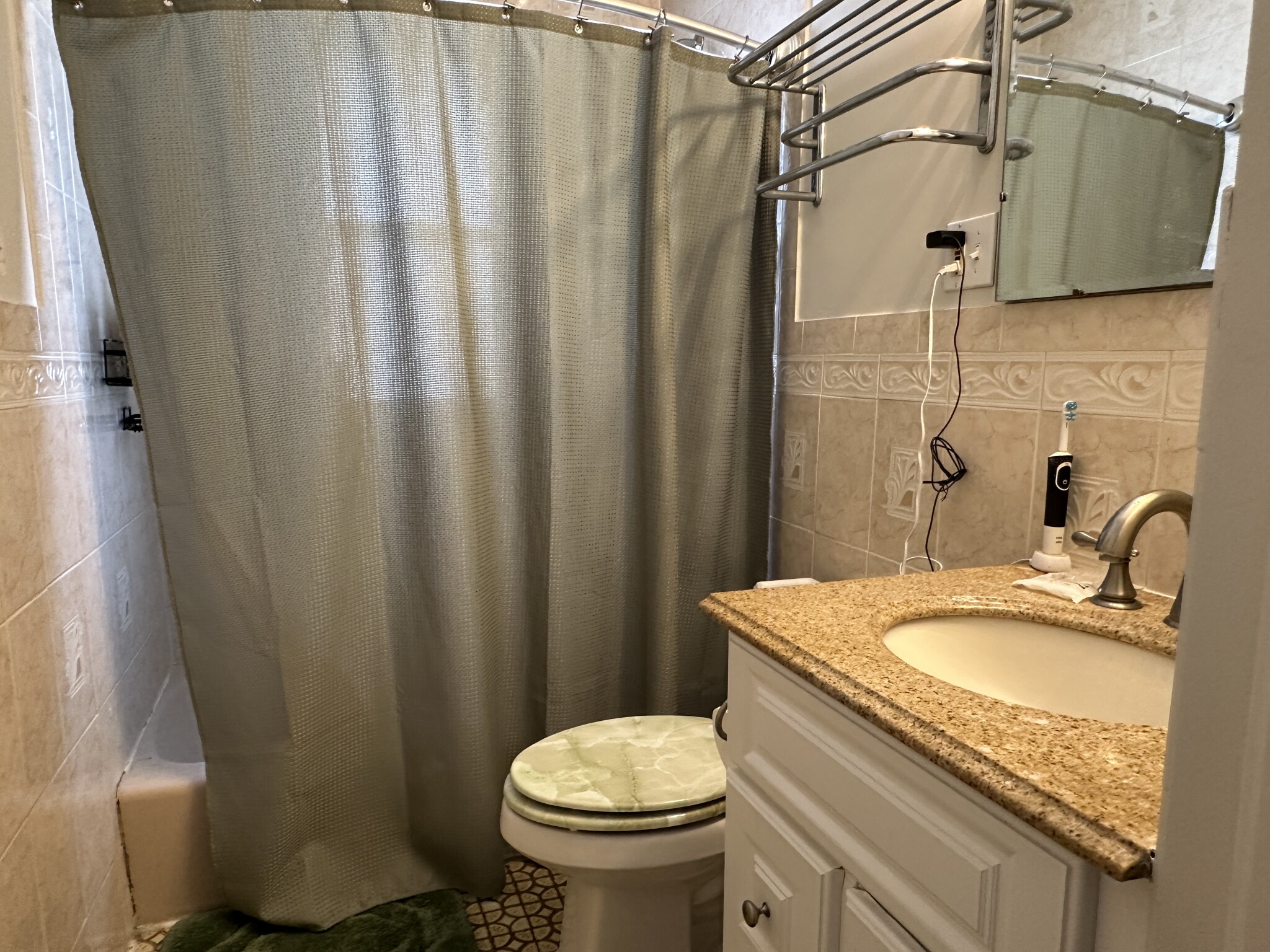 3 bed, 1.5 bath apartment for rent at 67 Withington Rd Unit 67, Newtonville — photo 2 of 20