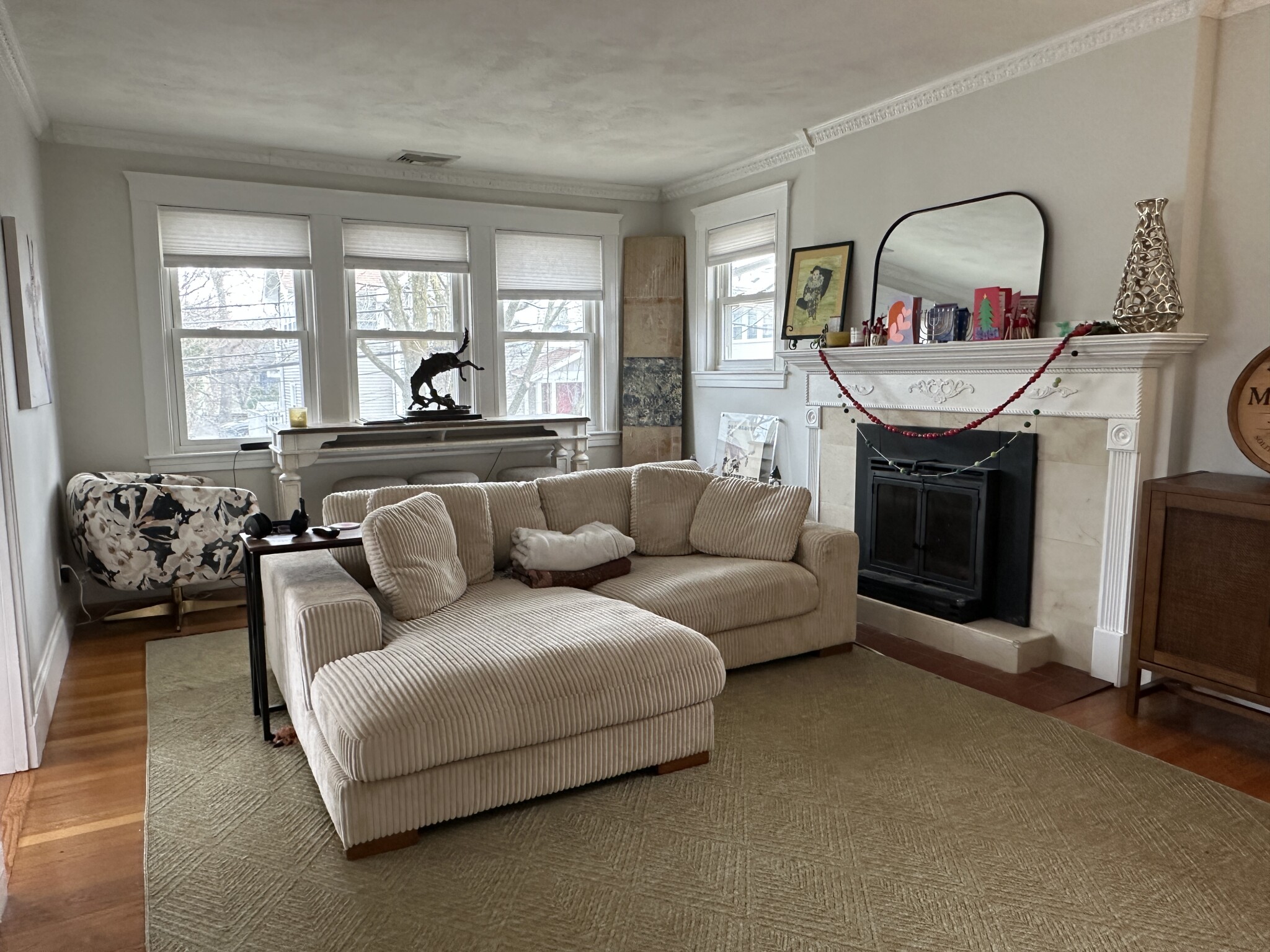 3 bed, 1.5 bath apartment for rent at 67 Withington Rd Unit 67, Newtonville — photo 1 of 20