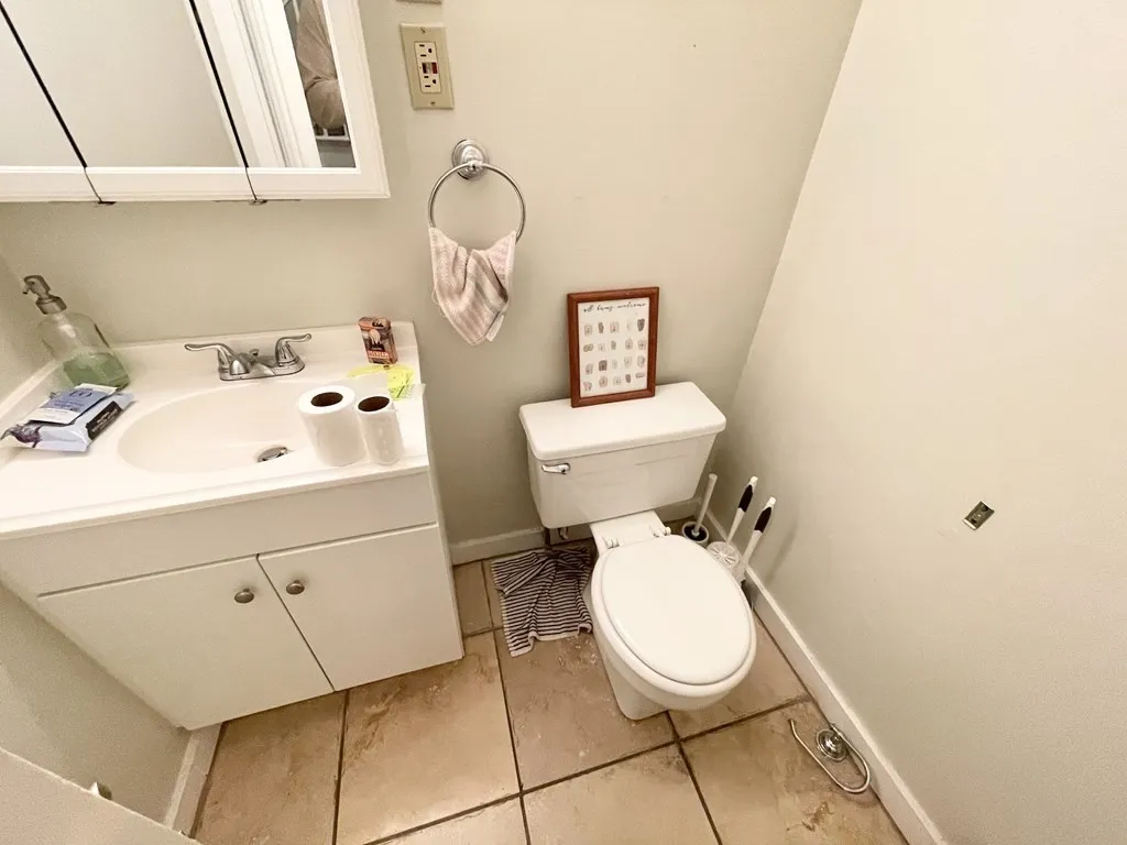1 bed, 1 bath apartment for rent at 670 Massachusetts Ave Unit 2, South End — photo 11 of 11
