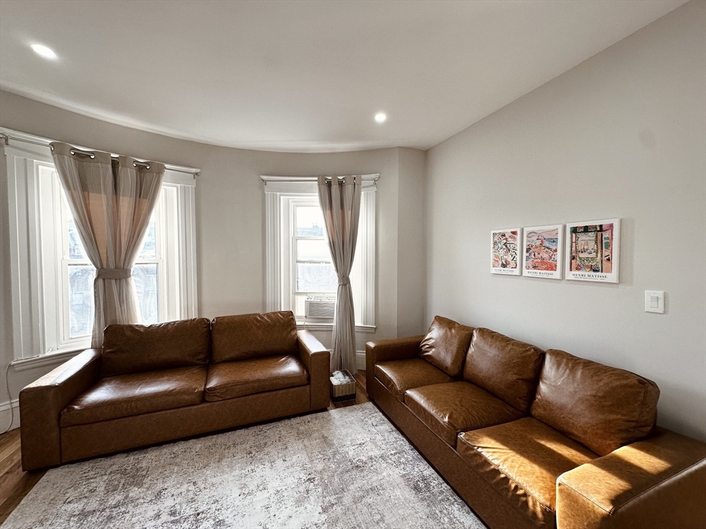 1 bed, 1 bath apartment for rent at 670 Massachusetts Ave Unit 4, South End — photo 8 of 13