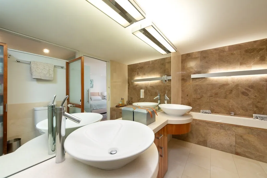 2 bed, 2 bath apartment for rent at 671 Boylston St Unit 2, Back Bay — photo 16 of 25