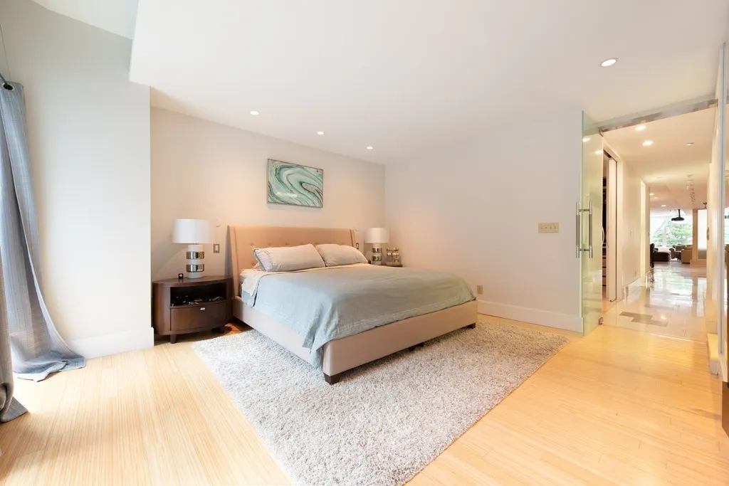2 bed, 2 bath apartment for rent at 671 Boylston St Unit 2, Back Bay — photo 10 of 25