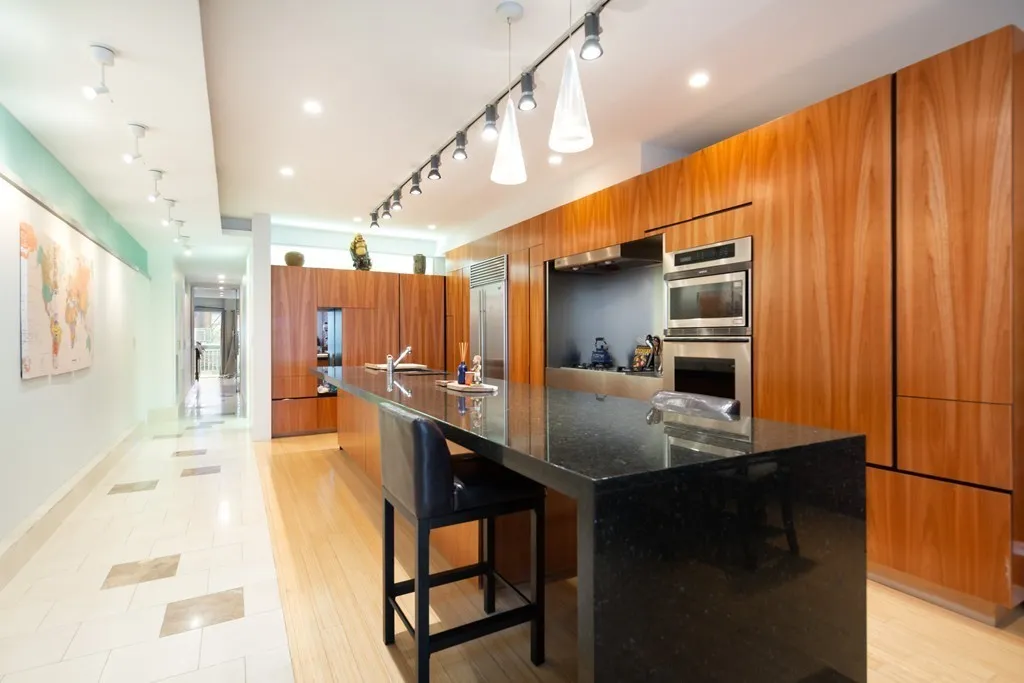 2 bed, 2 bath apartment for rent at 671 Boylston St Unit 2, Back Bay — photo 8 of 25