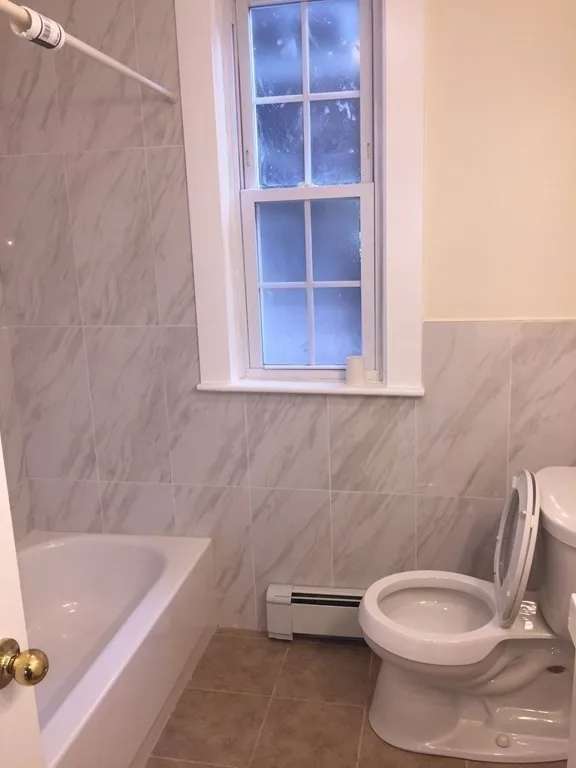 2 bed, 1 bath apartment for rent at 671 E 8th Unit 1A, South Boston — photo 6 of 9