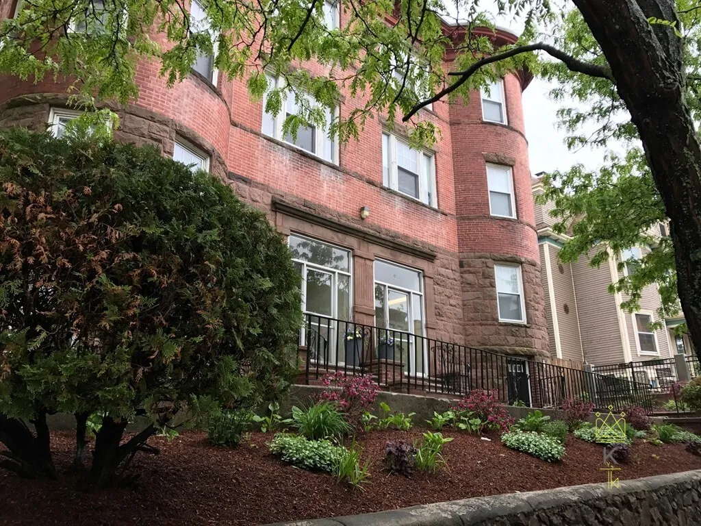 2 bed, 1 bath apartment for rent at 672 Washington St Unit 4, Aspinwall Hill — photo 6 of 8
