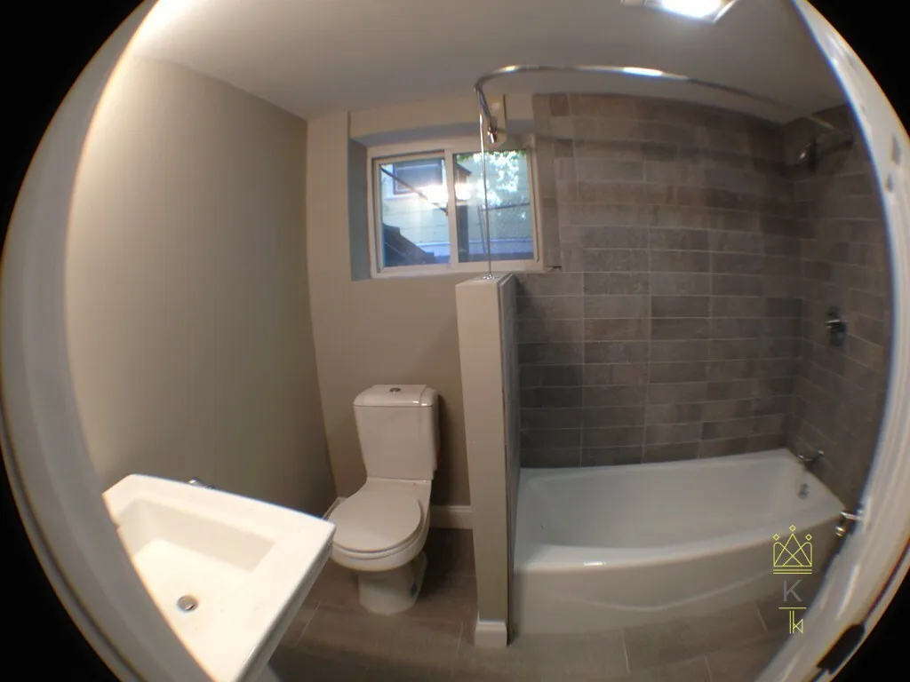 1 bed, 1 bath apartment for rent at 672 Washington St Unit A, Aspinwall Hill — photo 5 of 9
