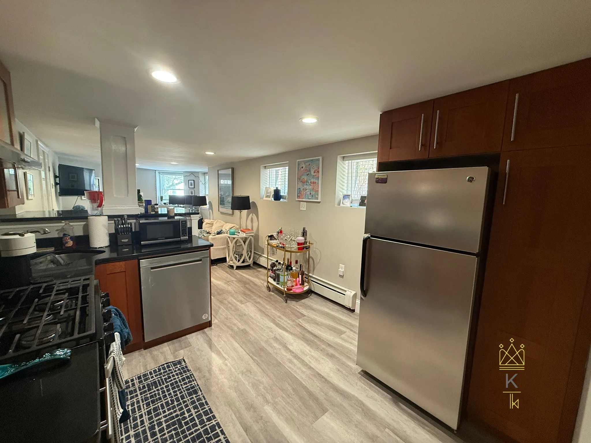 1 bed, 1 bath apartment for rent at 672 Washington St Unit A1, Aspinwall Hill — photo 5 of 11