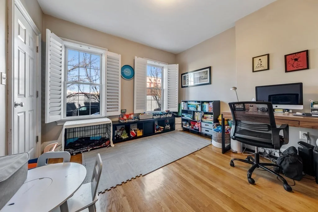 3 bed, 2 bath apartment for rent at 673 E 2nd St Unit 1, South Boston — photo 6 of 17
