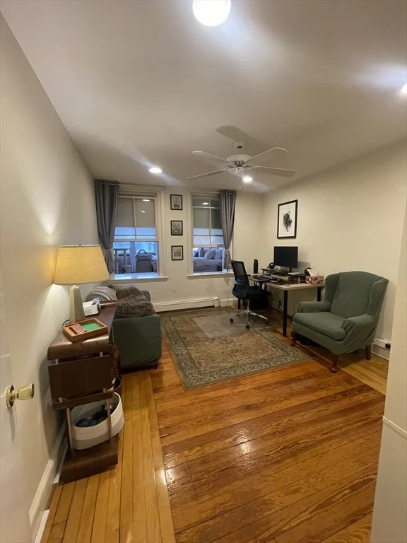 3 bed, 1 bath apartment for rent at 674 Boylston St Unit 1, Newton Center — photo 3 of 10
