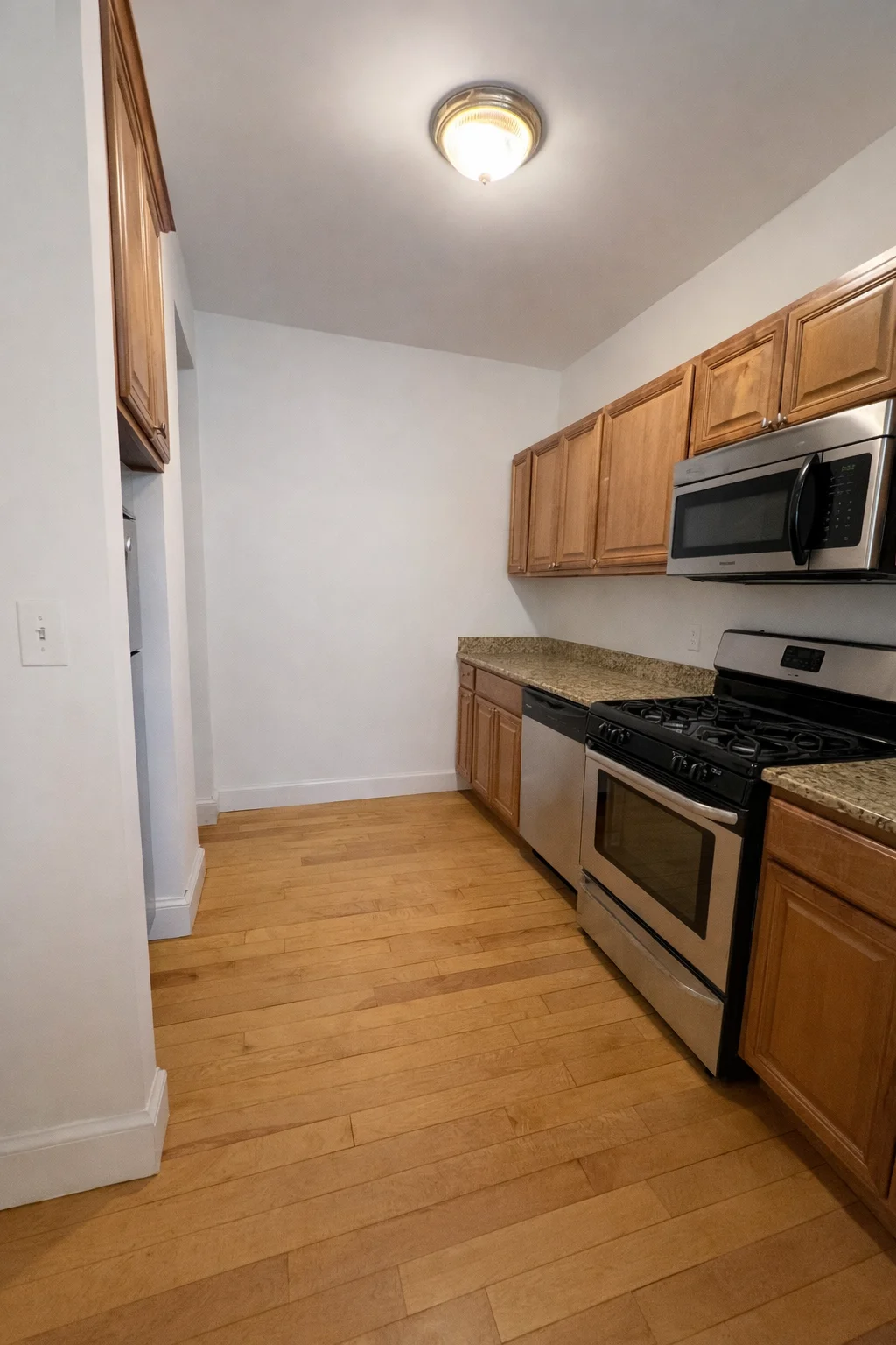 1 bed, 1 bath apartment for rent at 674 Washington St Unit 2, Coolidge Corner — photo 7 of 10
