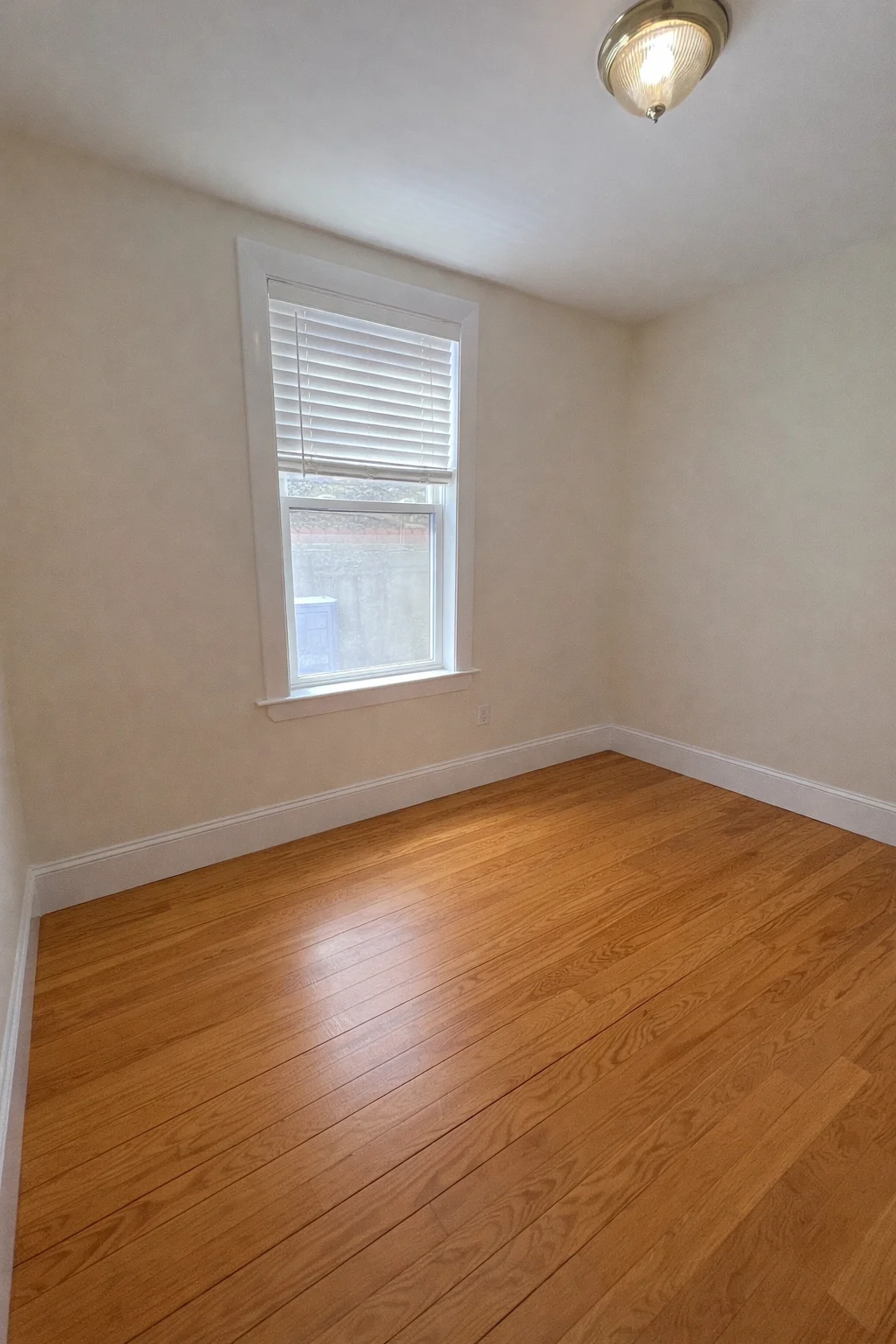 1 bed, 1 bath apartment for rent at 674 Washington St Unit 2, Coolidge Corner — photo 9 of 10